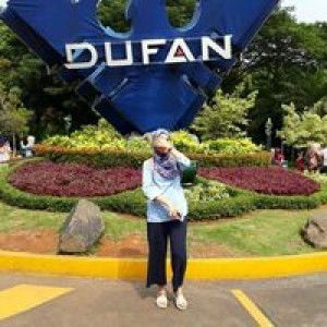 Zainab Abida profile icon