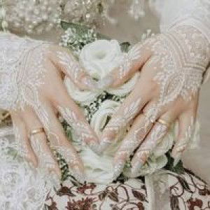 Eka Noviyanti profile icon