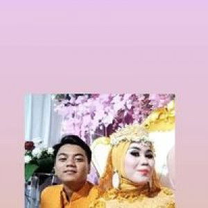 Eva Hasanah profile icon