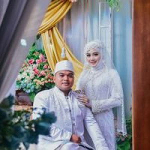 Fitri Mulyani profile icon