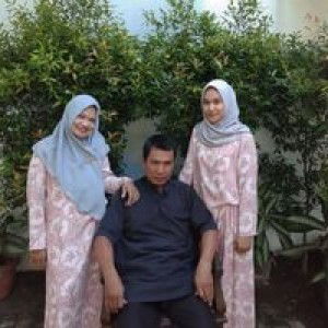 Oti Nur Huda Dewi profile icon