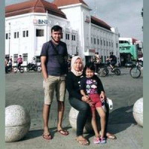 Diana N Safitri profile icon