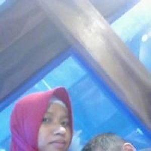 Tri Astuti profile icon