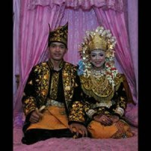 Hikma Nopriyanti profile icon