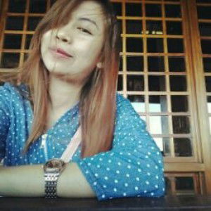 Yvette Almojuela profile icon