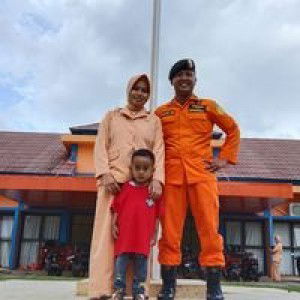 Fitri Ayu Nurfiana profile icon