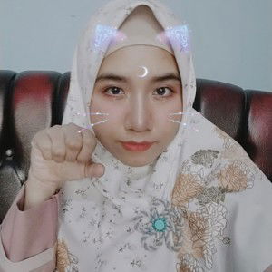 Dewi Ambariny profile icon