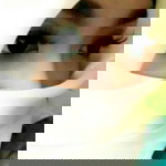 Rifqia Rahim profile icon