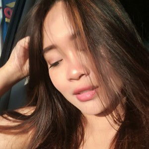 stefie putri profile icon