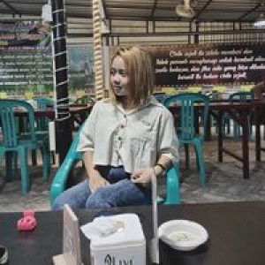 Rekha R Sari profile icon