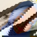 Emma Azizah profile icon