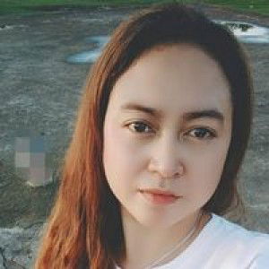 Clarissa Reyes Pines profile icon