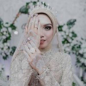 Riski Endah Setyawati profile icon