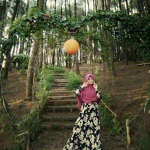 Risti Rukmana profile icon