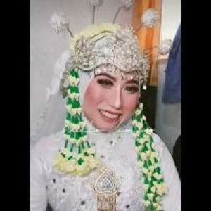 Ratna Rahayu profile icon