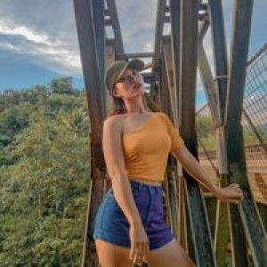 Angelie Amahit profile icon