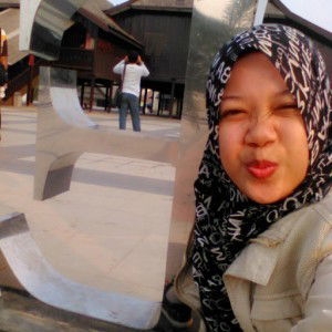 Sri Wardani profile icon