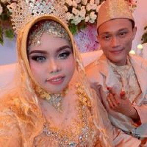 Devi Puspita Sari profile icon