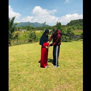 Siti Nurhasanah profile icon