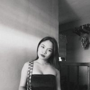 April Samuele profile icon