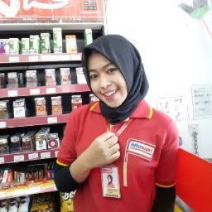 Ratna Oneng profile icon