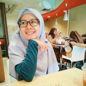 Dewi nurkhaeni profile icon