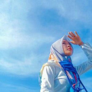 anis roudlotul jannah profile icon