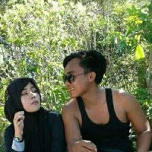 Ela Oktavia profile icon