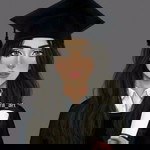 Endah N profile icon