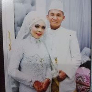 Anisa Putri profile icon