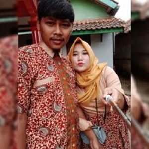 risa setiawati profile icon