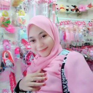 Tita Nia febianti profile icon