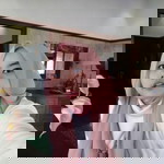 Yestia S profile icon