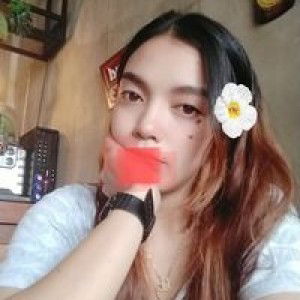 Maria Ella Laguidao profile icon