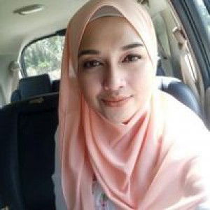 Izyan Masri profile icon