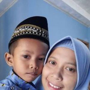 Yuniati Maulana profile icon