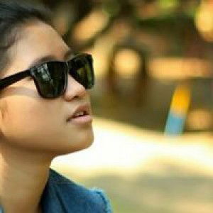 Titis Novia AyuDia Sari profile icon