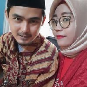 Eka Apriani profile icon