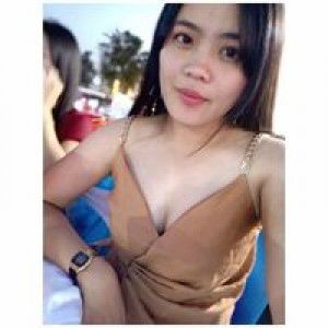 ชะมด' ชม้อย profile icon