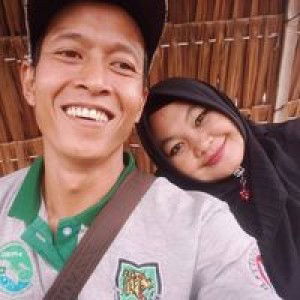 Heni Idris profile icon