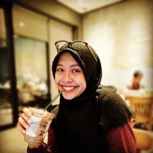 Yulia Dwiyanti profile icon