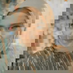 Dinda Putri profile icon