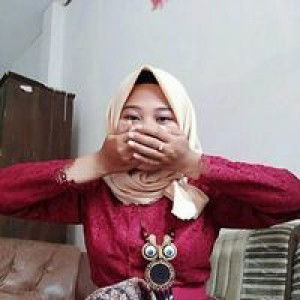 Fitri Listiani profile icon