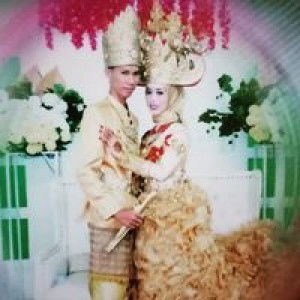 NieTha Yuliyantiie profile icon