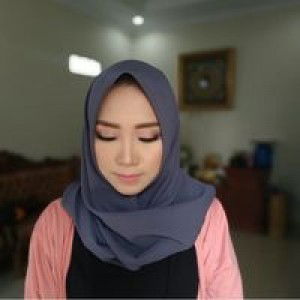 Fitri Yani profile icon