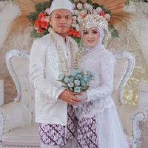 Iin Inayah profile icon