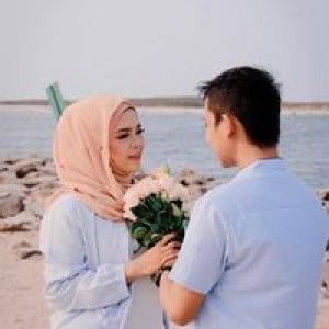 Aya Ayris profile icon