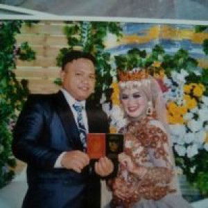 Dhian Susilawathii profile icon