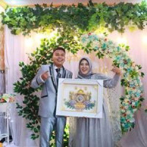 LaLa Ollshopp profile icon