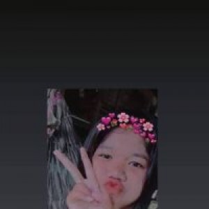 ลูกสาว คนกลาง profile icon
